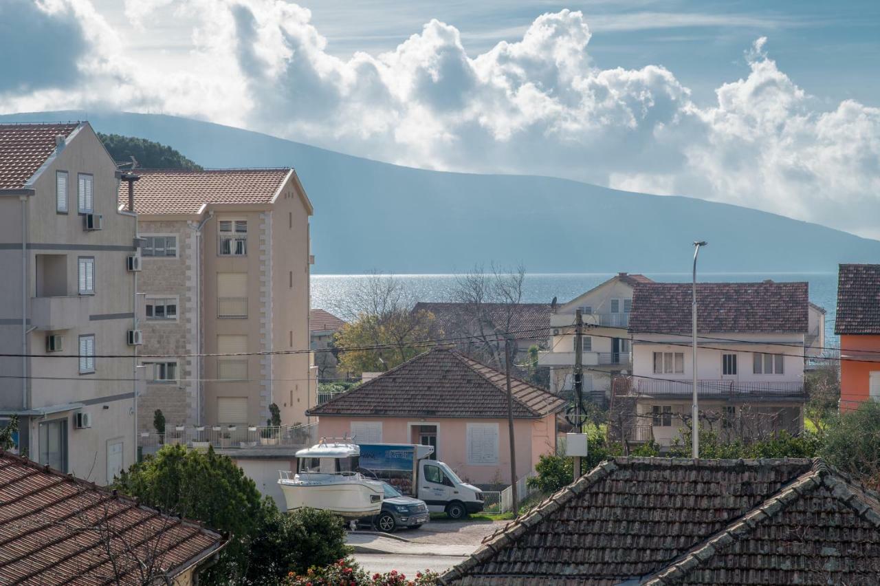 Casa M Appartement Tivat Buitenkant foto